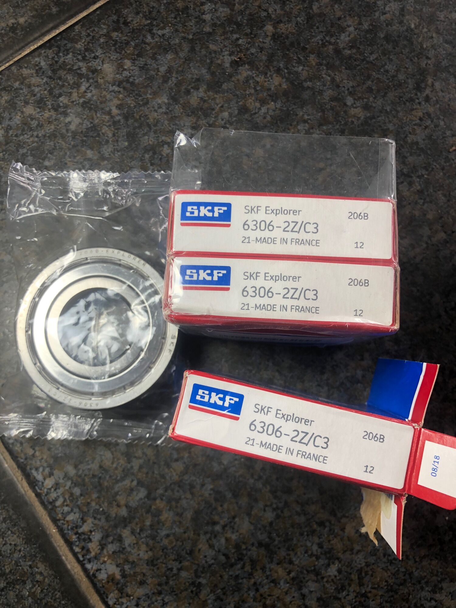 Vòng bi bạc đạn SKF 6306
