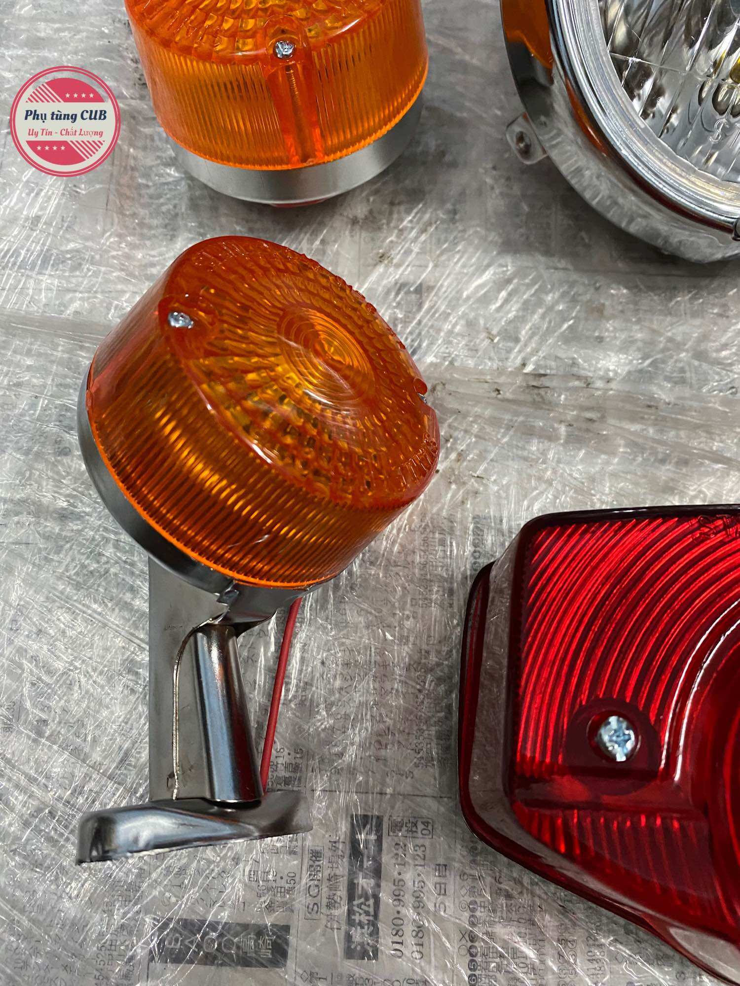 Bộ đèn xe cub 81/70 loại tốt