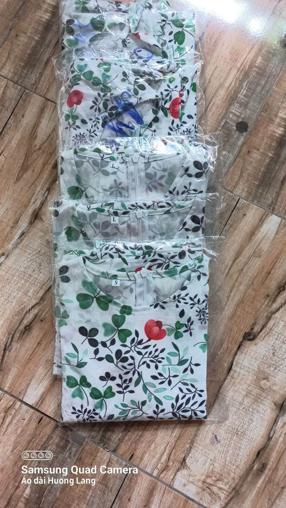 Áo dài lụa hoa nhí cao cấp ( không kèm quần )