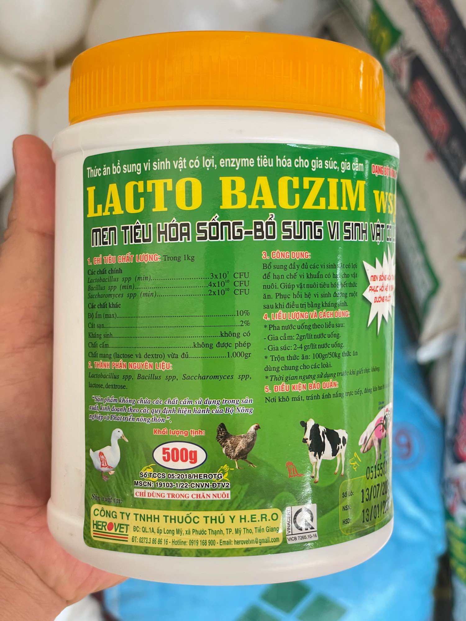 Lacto baczim Wsp Men tiêu hoá sống, bổ sung vi sinh vật có lợi cho đường ruột, giúp vật nuôi dễ tiêu, mau lớn, giảm mùi hôi phân, ngừa tiêu chảy trên thú cưng gia súc, gia cầm