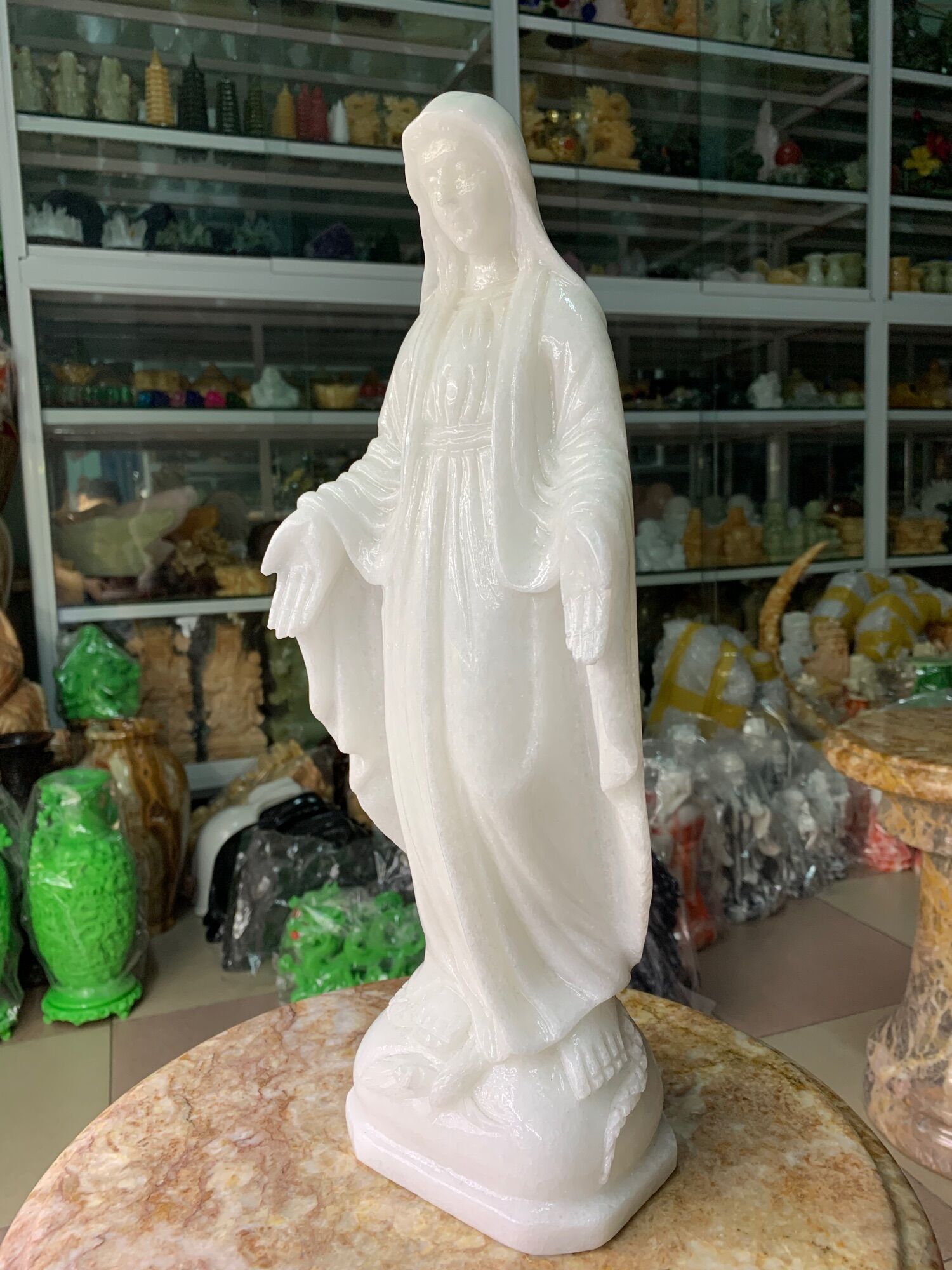 Tượng Đức Mẹ Maria Đá Cẩm Thạch Trắng - cao 40cm