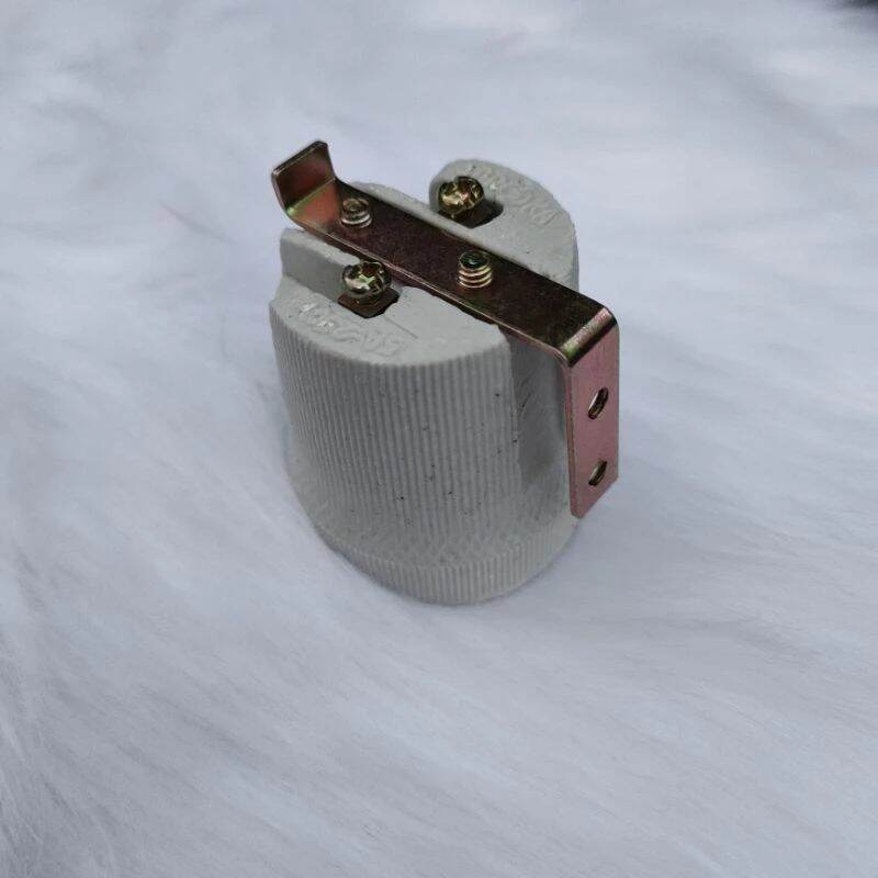 Đuôi đèn sứ chiu nhiệt, chịu mưa E27 Sopoka