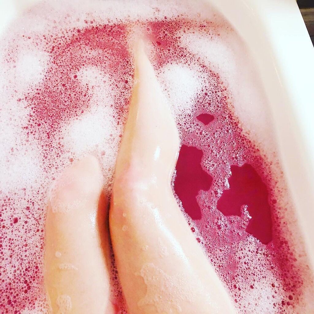 [HCM]Tạo bọt bồn tắm Rose Jam bubble bar - LUSH