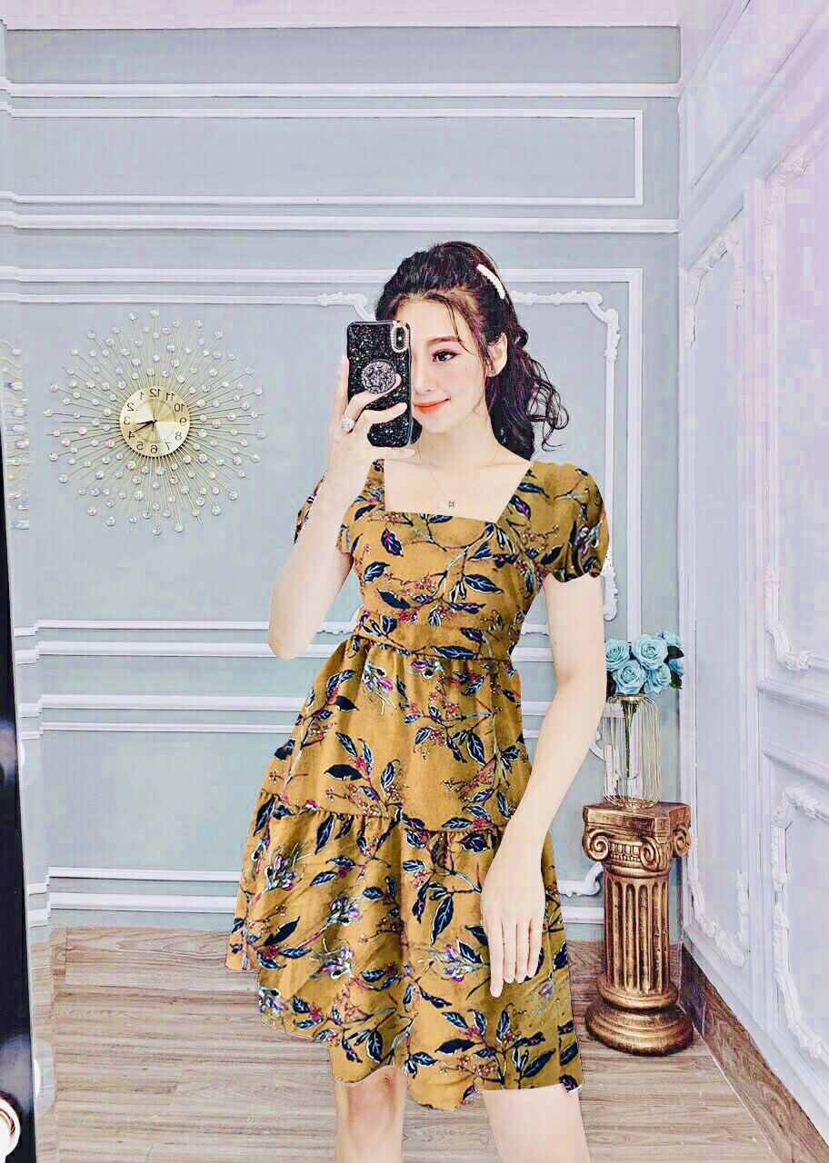 Đầm voan xòe hoa tay ngắn cổ vuông H11