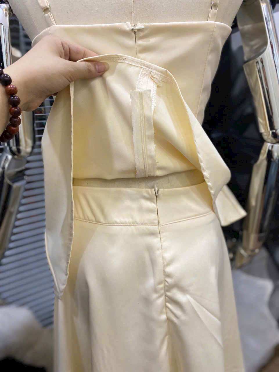 (SHOP TÁO ĐỎ BIGSIZE 50KG ĐẾN 90KG) set áo dây peplum phối váy midi