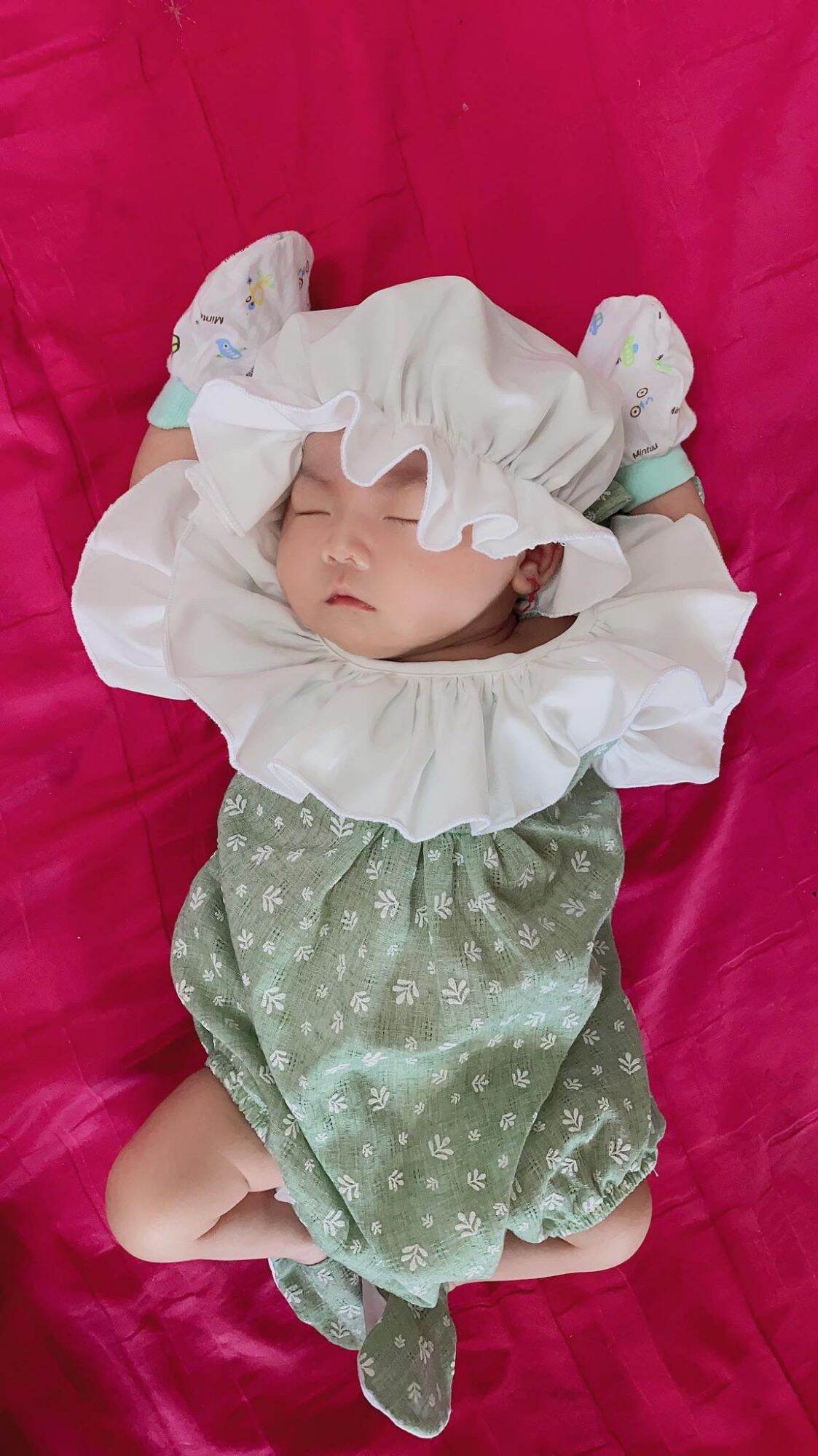 Body áo liền quần cho bé đầy tháng, thôi nôi