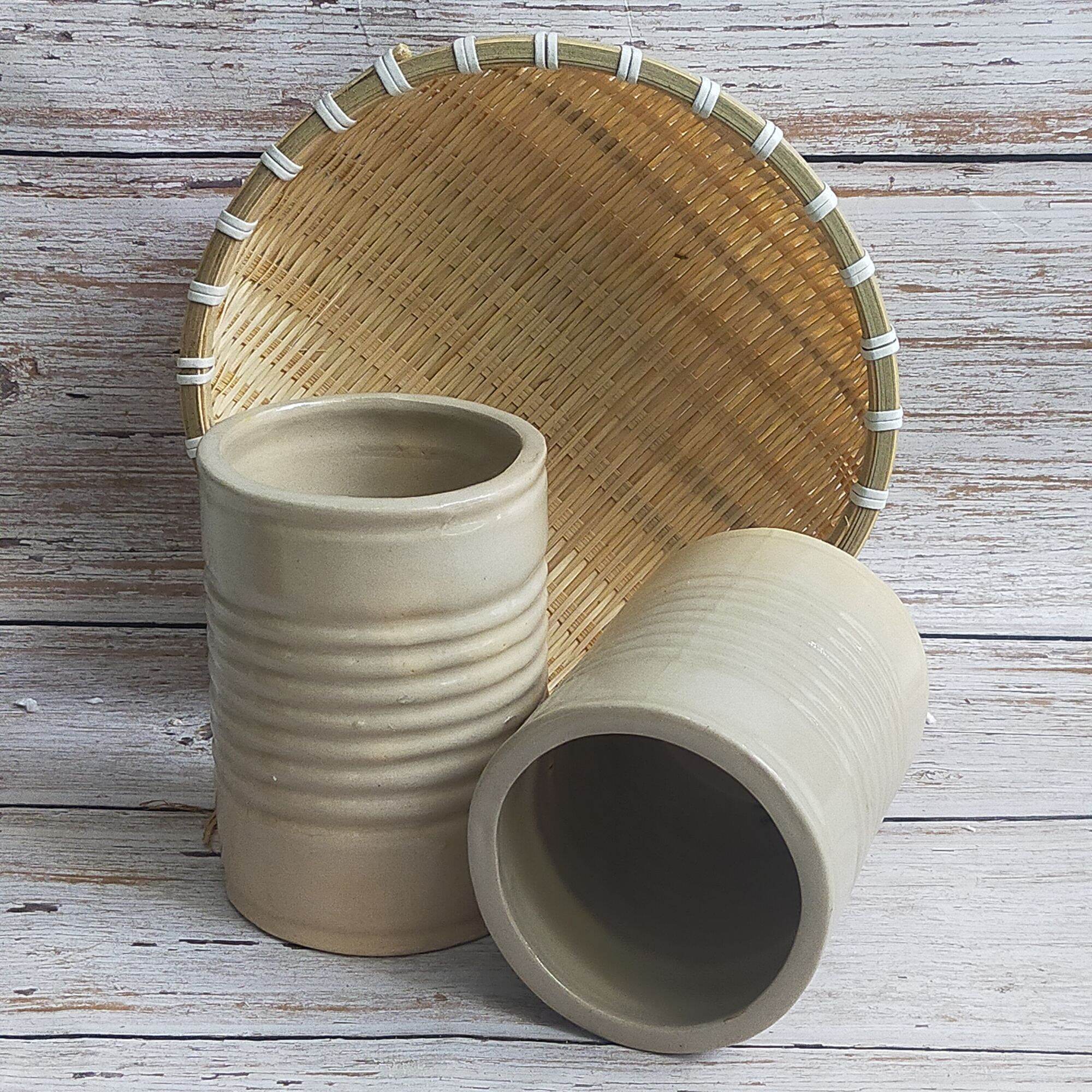 ỐNG ĐŨA GỐM XƯA NAM BỘ giá 1c