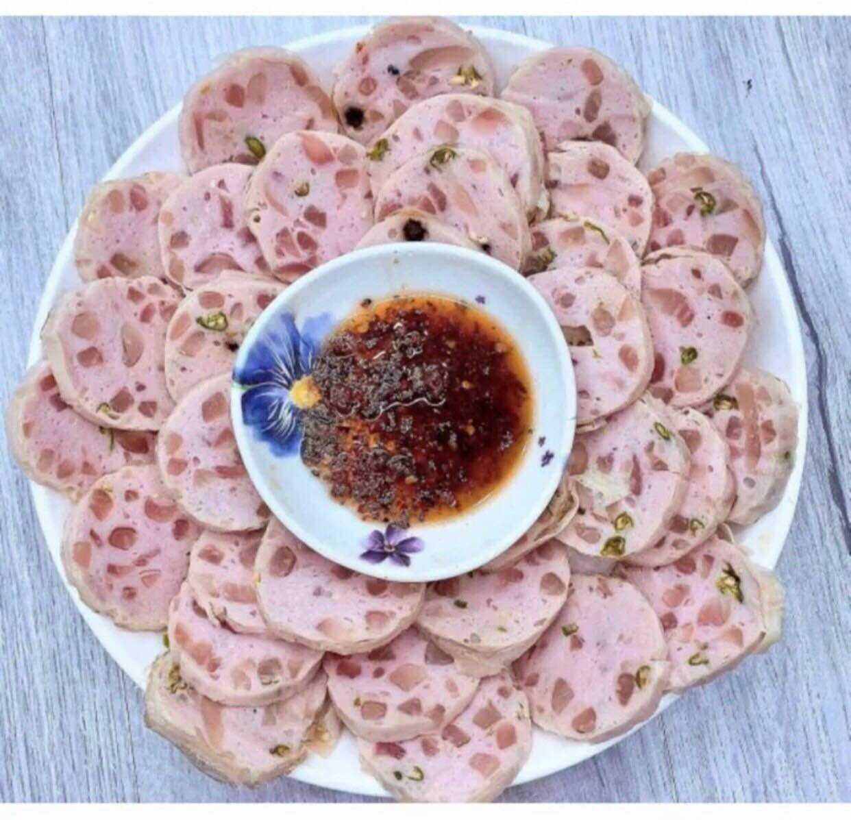 Chả lụa tiềm ớt xiêm xanh 500g (Giao hoả tốc HCM)