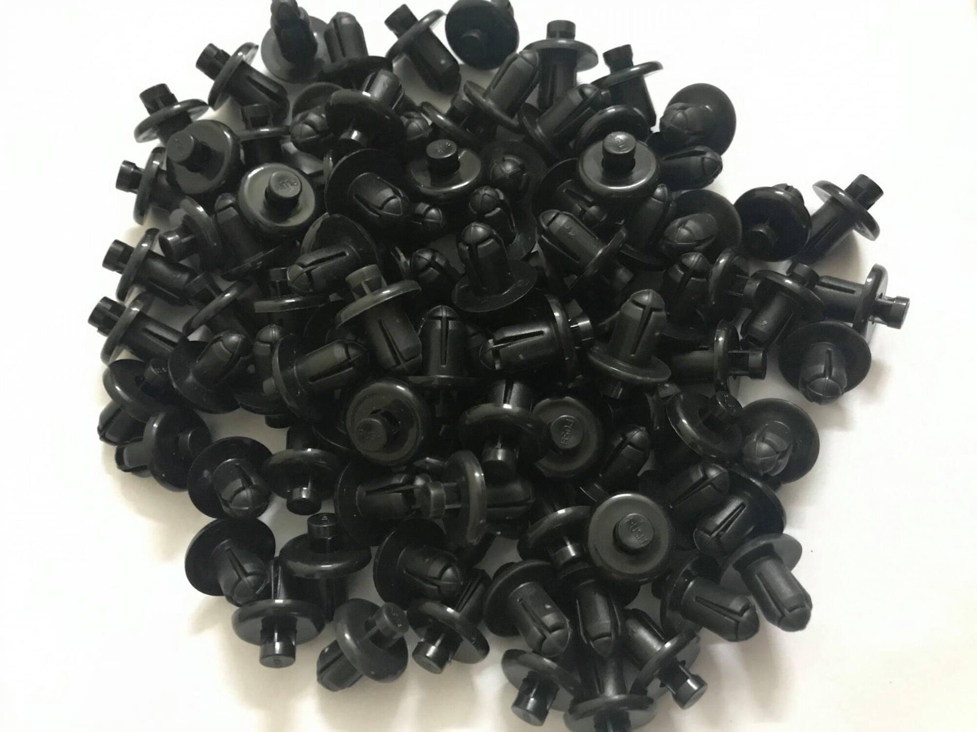 100 chiếc ốc bấm , chốt nhựa 6ly dàn áo xe máy ( phù hợp nhiều dòng xe )