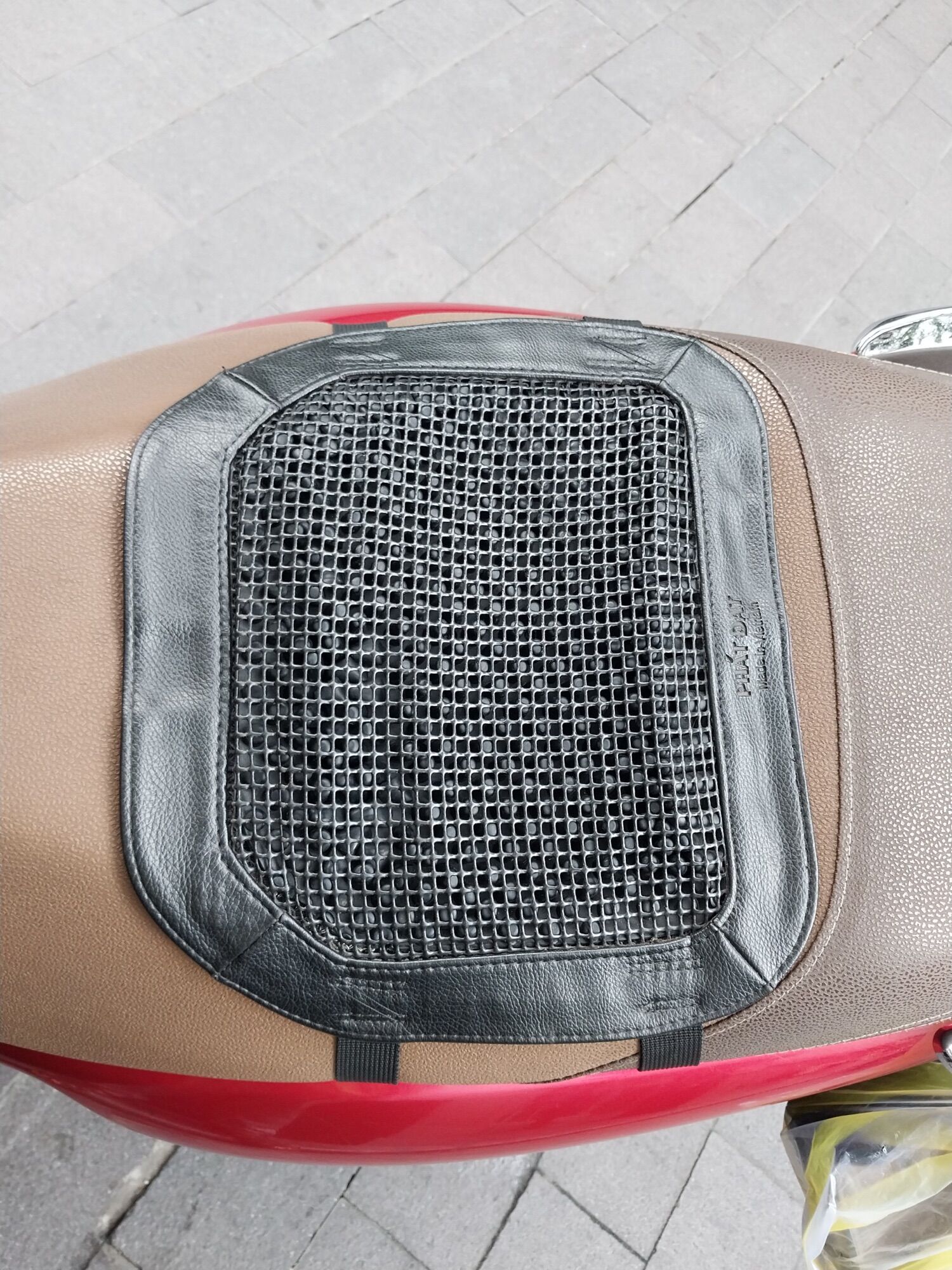 Lót yên xe máy silicon