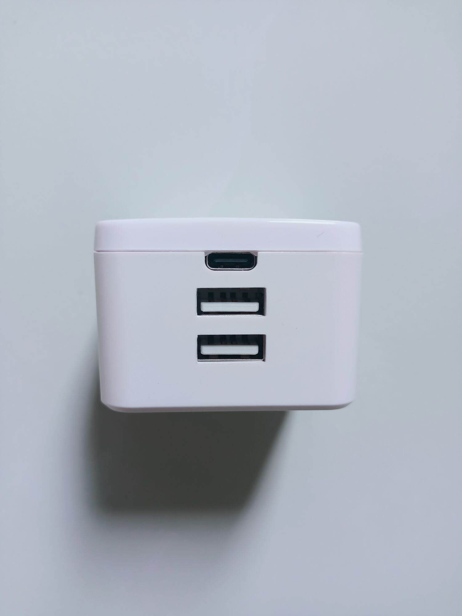 Cốc sạc nhanh Philips chính hãng, 3 cổng ra usb và type c