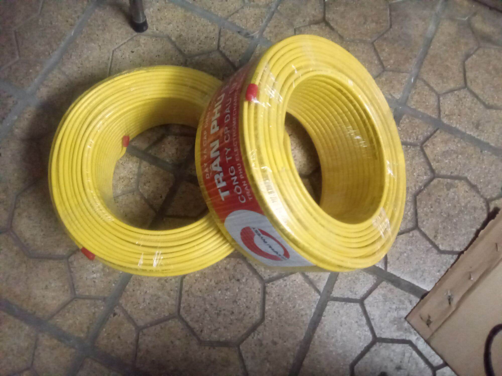 Dây điện2x 2,5 Tran phu chinh hang