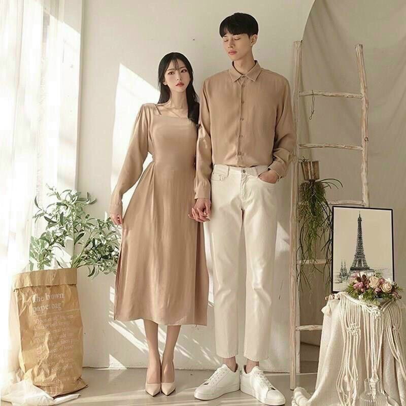 Áo váy đôi cổ vuông, tay dài, kiểu dáng đơn giản