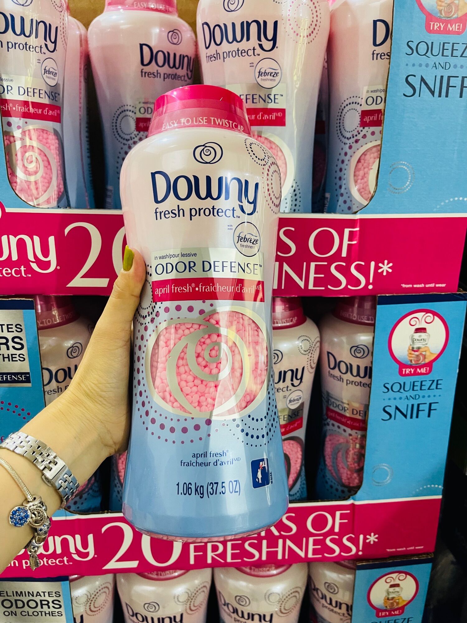 Viên xả thơm downy 1.06kg của Mỹ