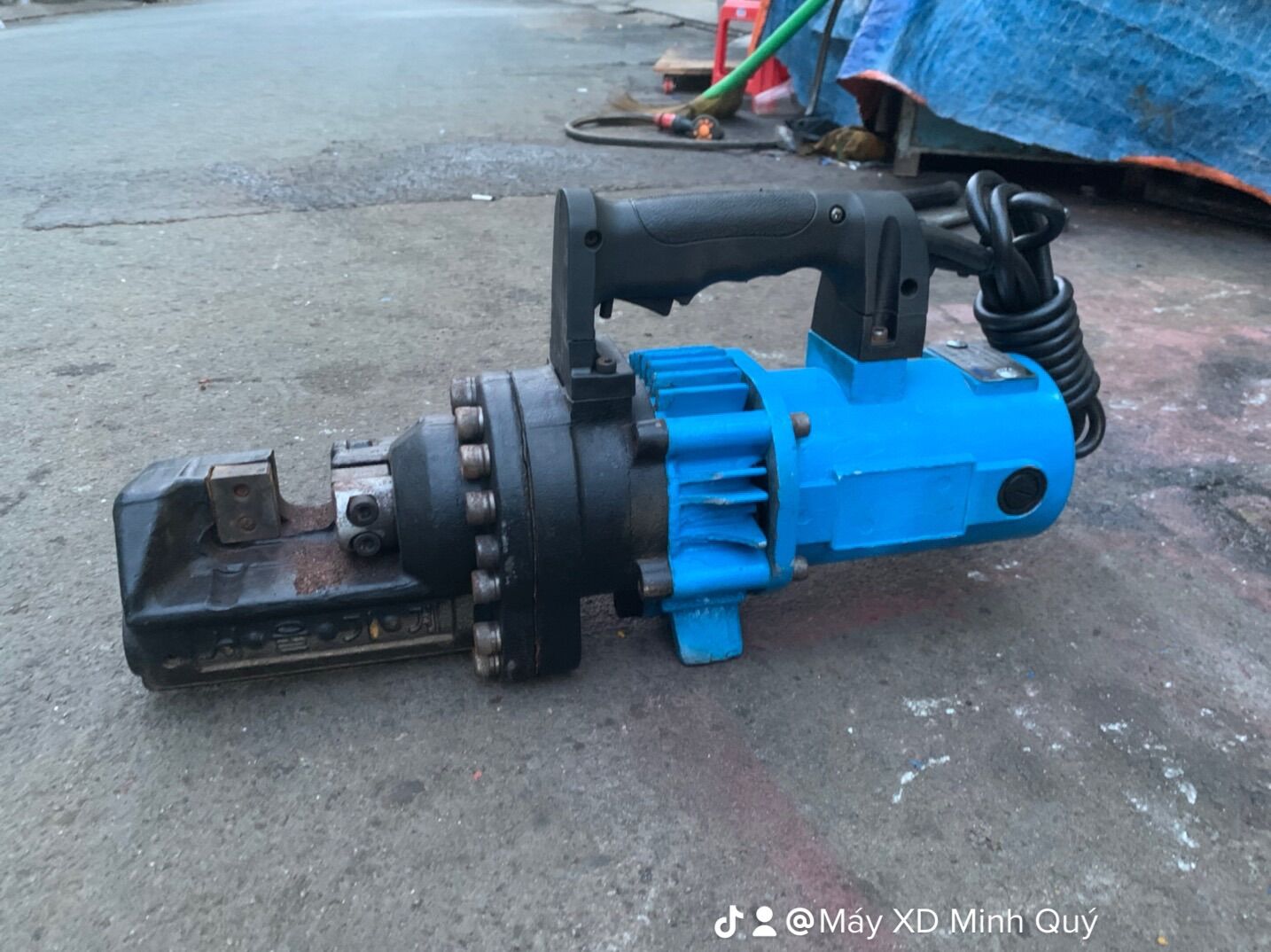 MÁY CẮT SẮT THUỶ LỰC 25MM NỘI ĐỊA HÀN QUỐC