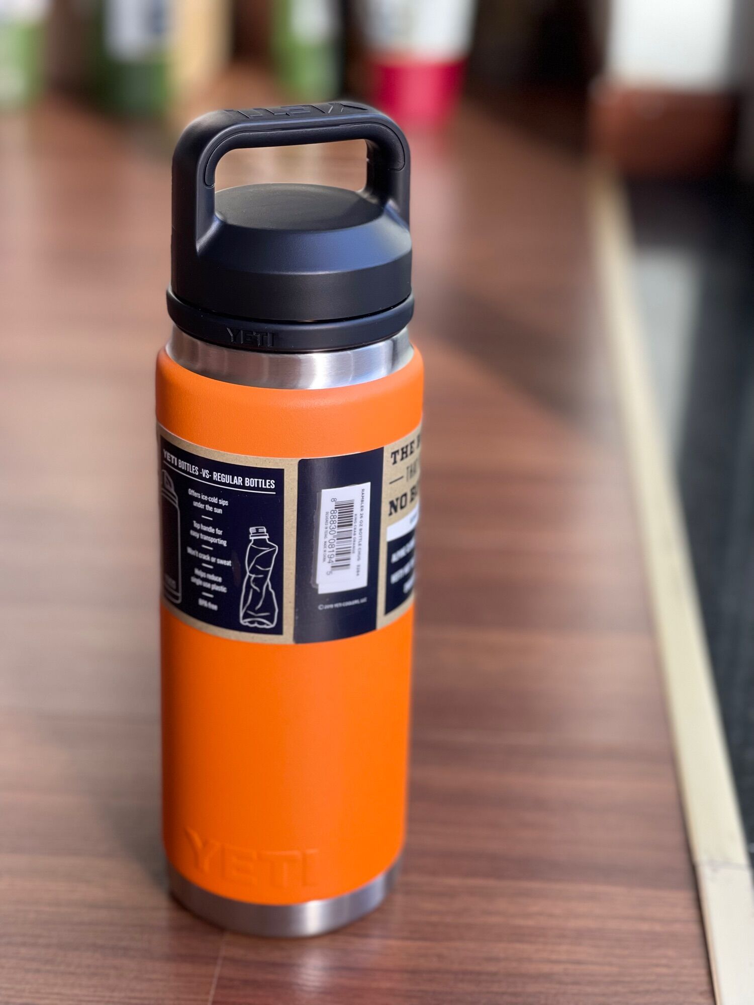 Bình giữ nhiệt YETI RAMBLER 26 OZ BOTTLE WITH CHUG CAP