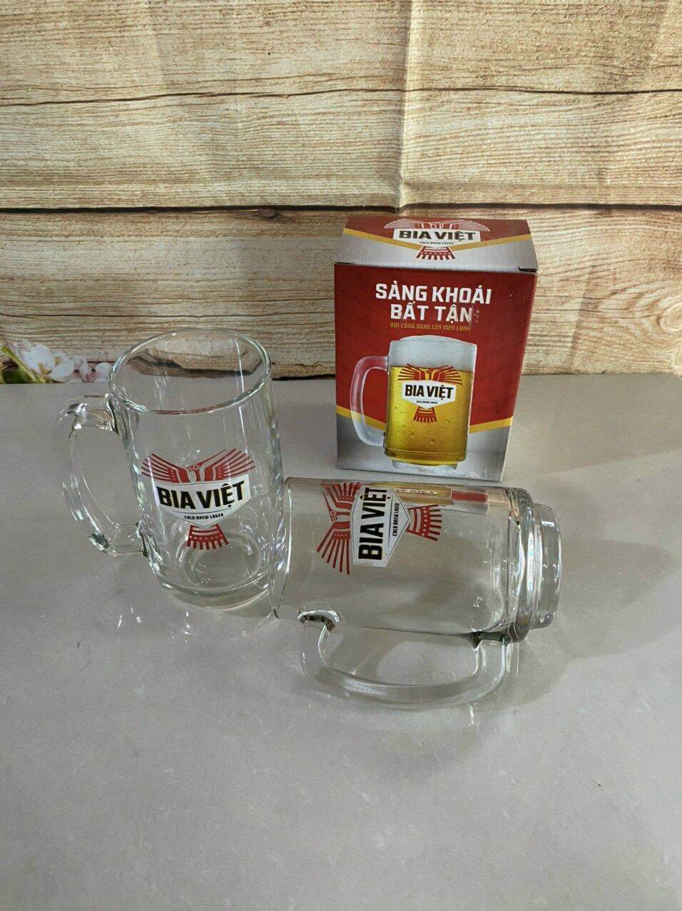 Set 2 ly thủy tinh hkm Bia Việt
