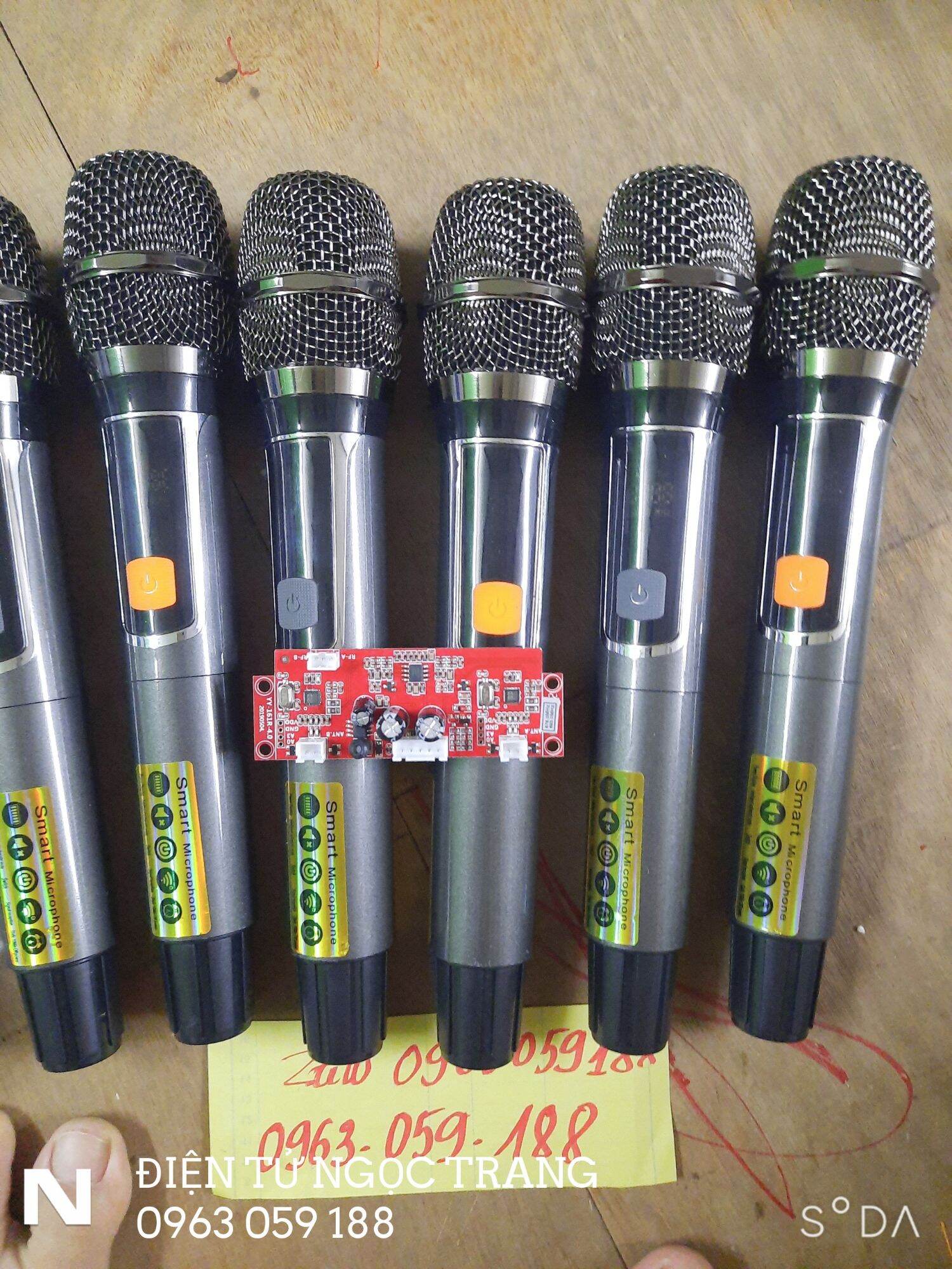Micro UHF Không Dây Cho Loa Kéo Set Tần Số  Chuyên Dụng