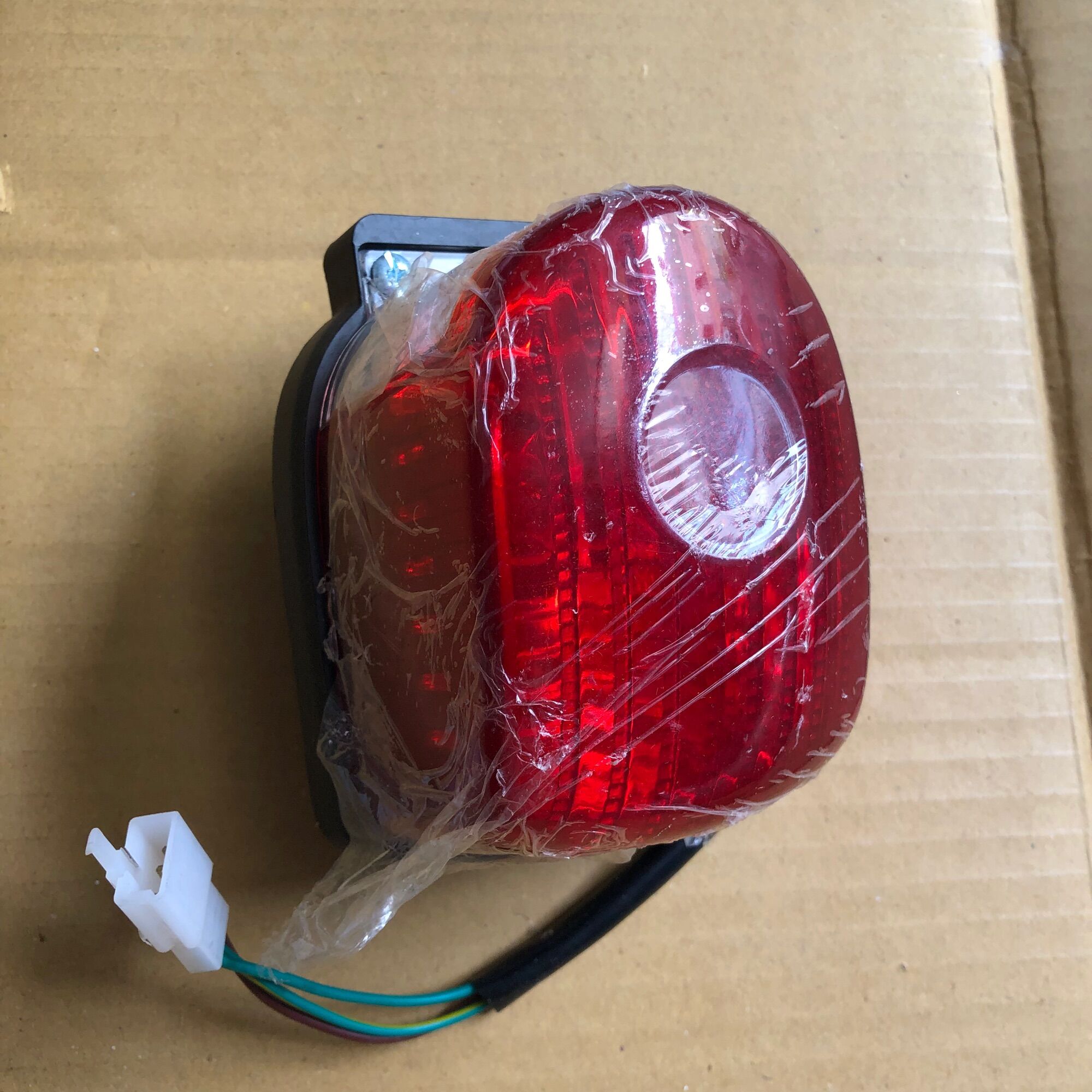 Cụm hậu stop xe cup 81 đời mới