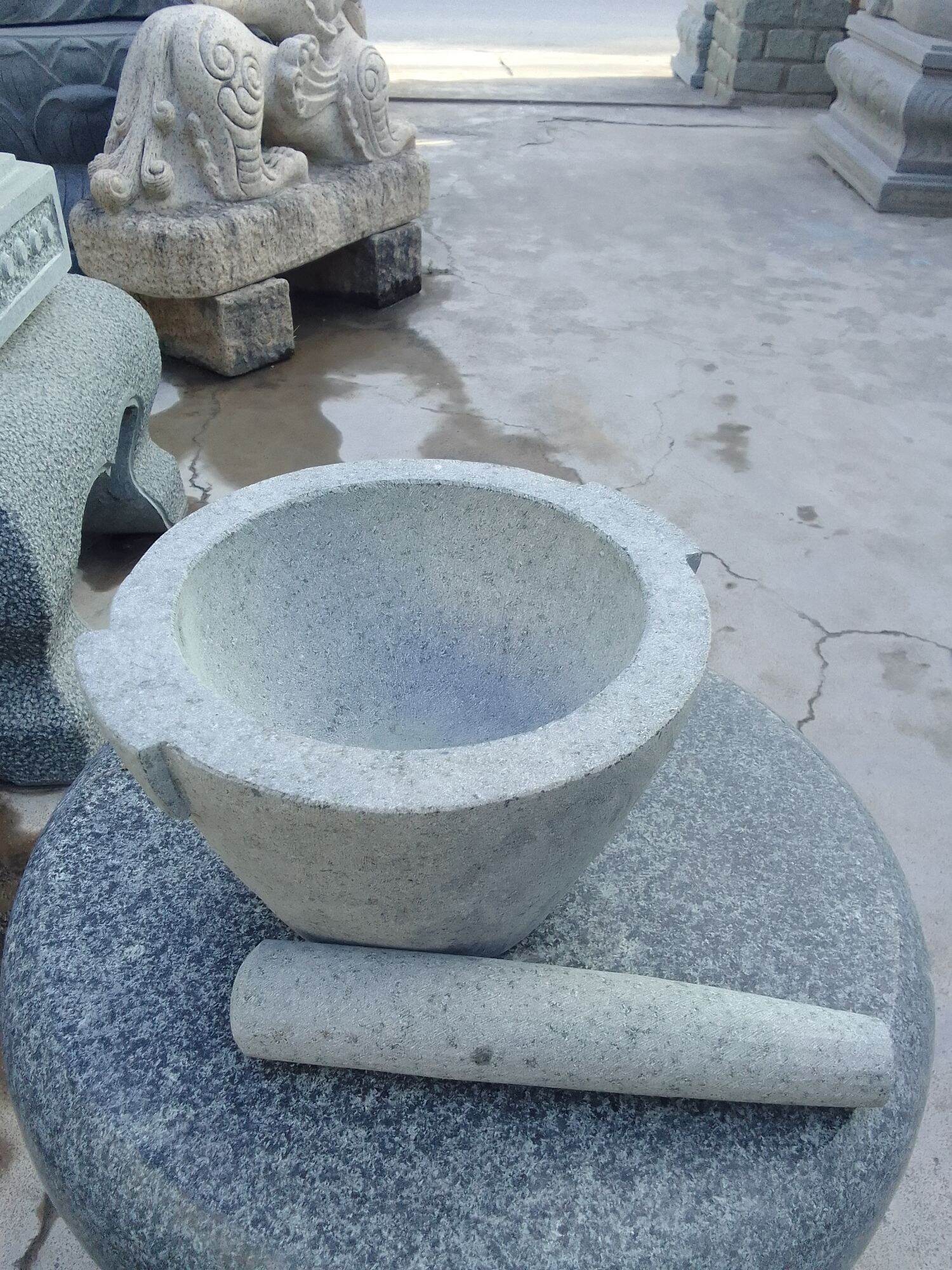 cối và chày kích thước 20cm