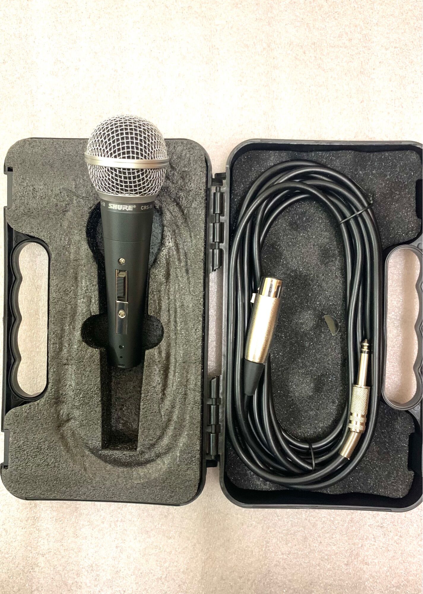 Micro có dây shure CRS 58 , mic shure với chất âm quá hay giá mềm