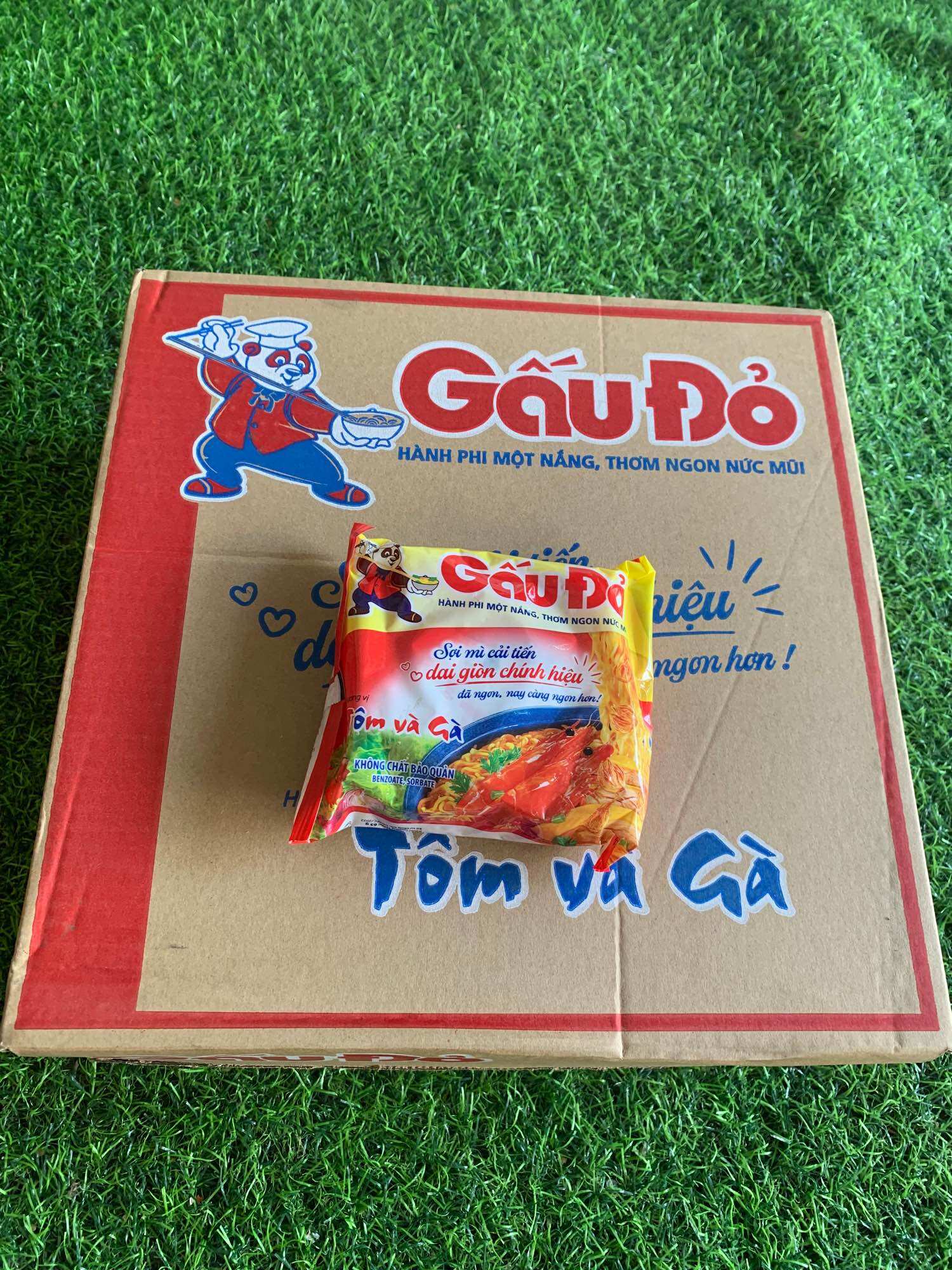 Thùng 30 gói mì Gấu Đỏ 63g