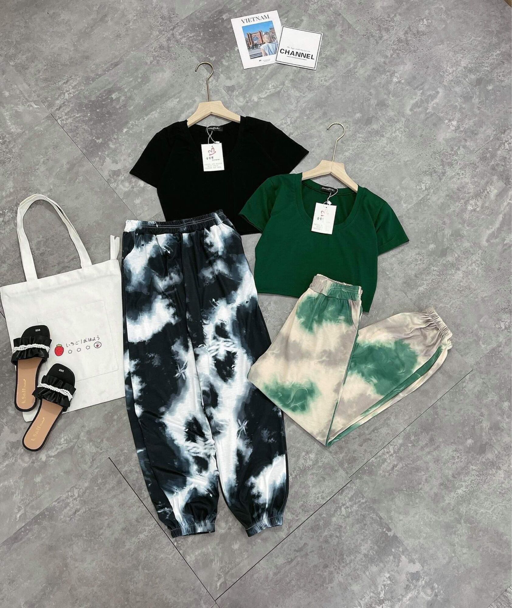Sét bộ croptop loang thể thao cá tính 2 màu