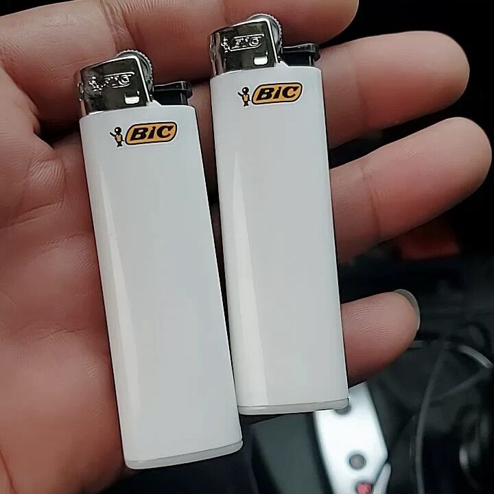 Bật Lửa BiC j3 Slim - Màu Trắng