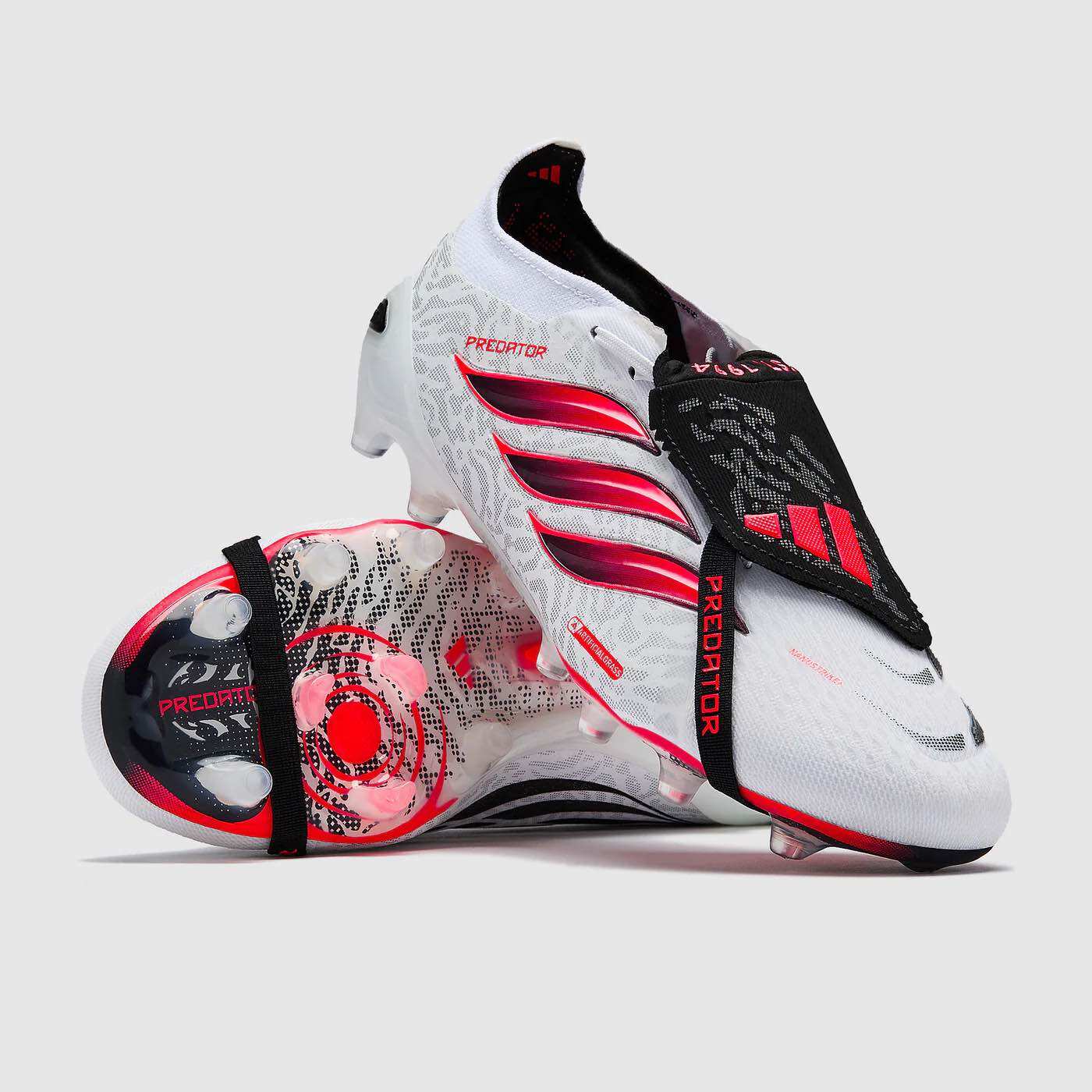 Giày bóng đá Adidas Predator 26 Elite Tongue Ag