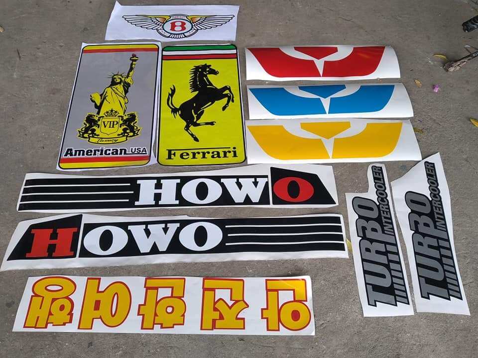 Bộ decal tem trang trí xe tải howo 371,380