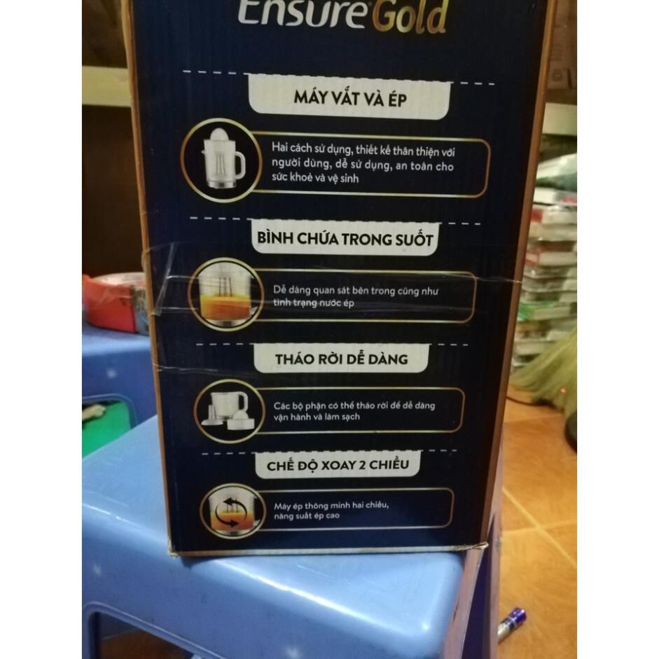 Máy vắt cam Lock&Lock 1,2L (quà tặng từ Ensure Gold )