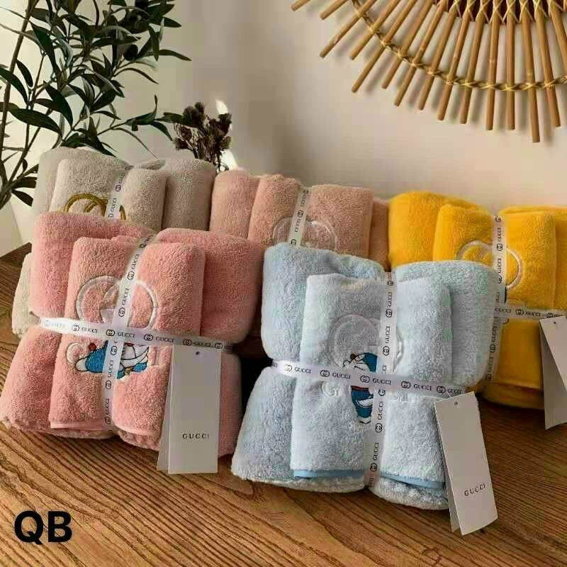 SET KHĂN GUCCI DORAEMON (KHĂN TẮM+ KHĂN MẶT)