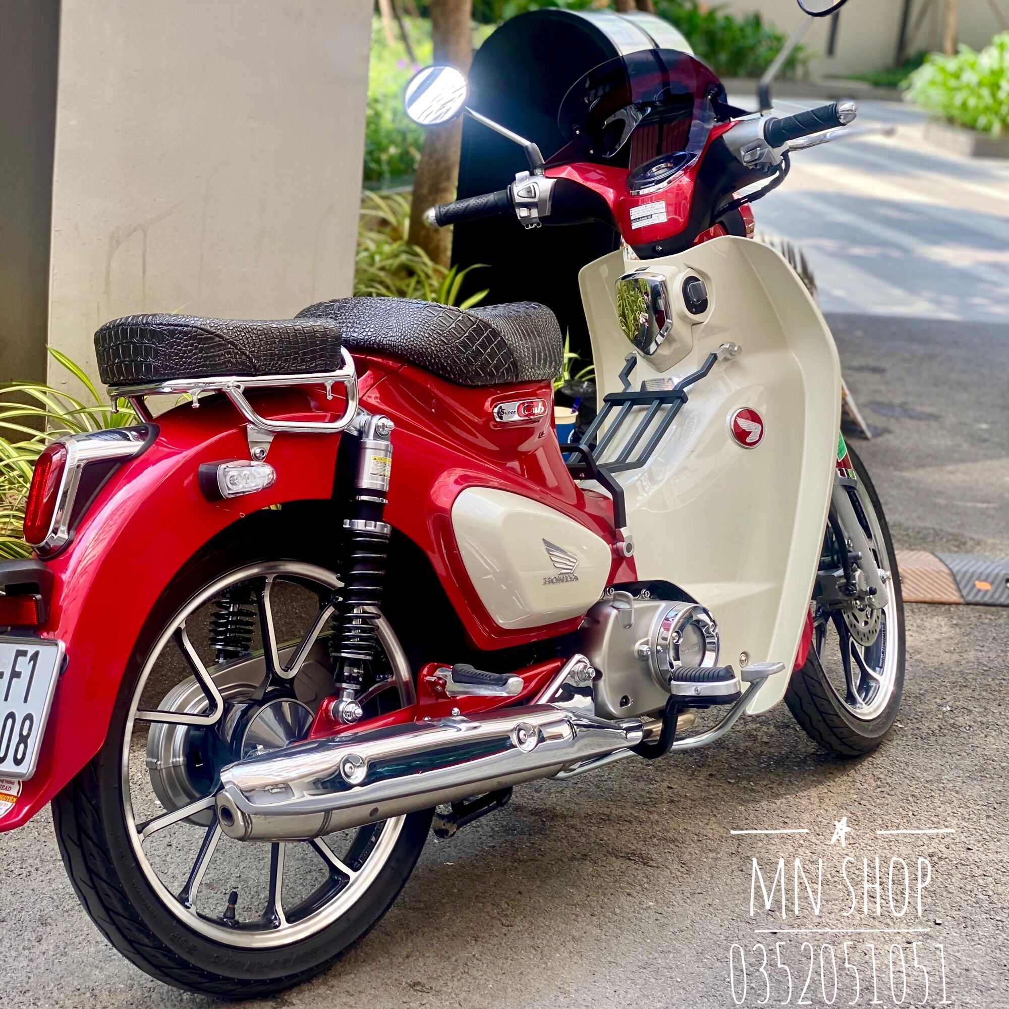 Baga giữa Katana - phụ tùng Super Cub C125 (kẹp)