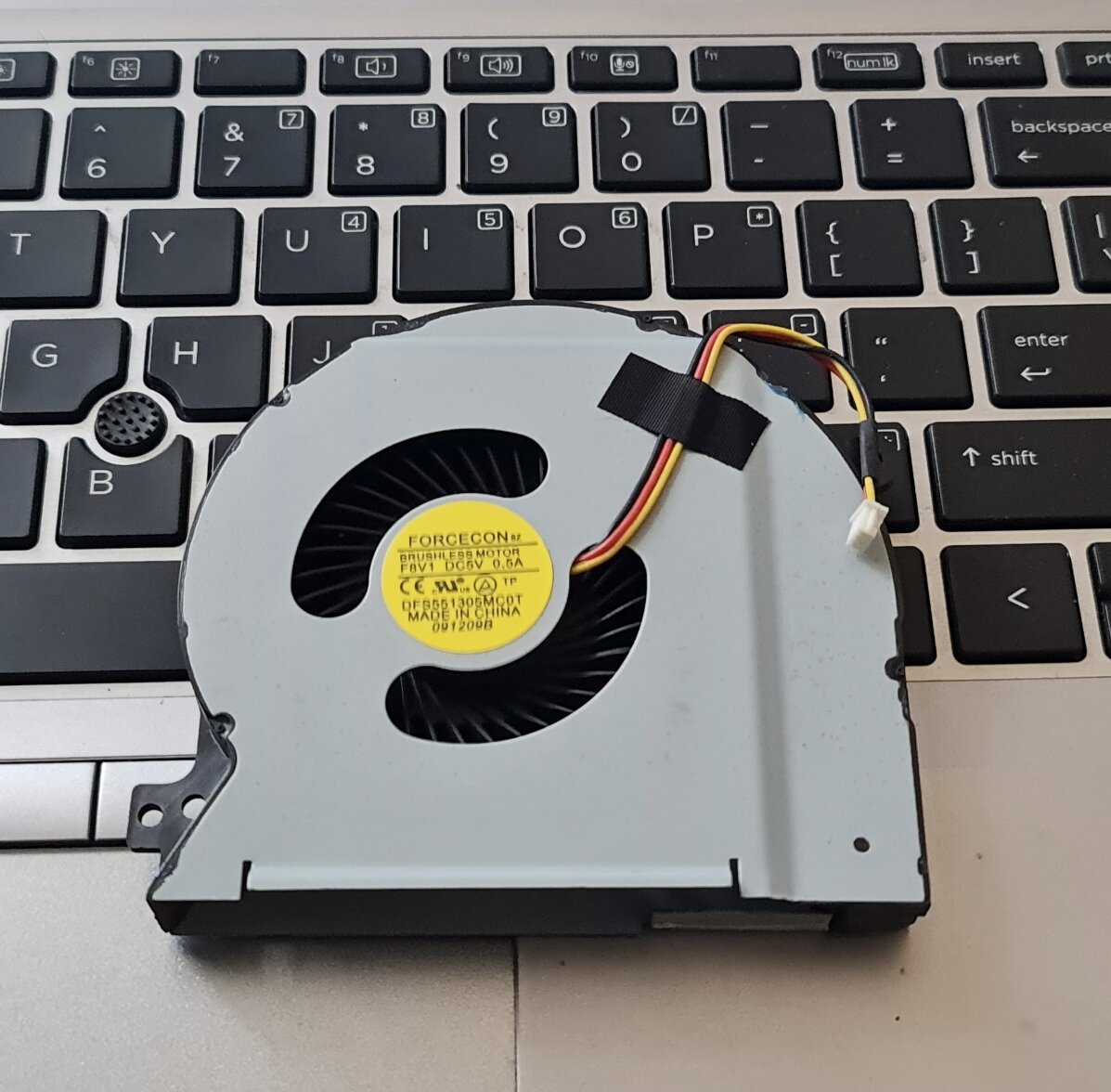 Quạt cpu cho laptop dell xps l501x l502x//t5