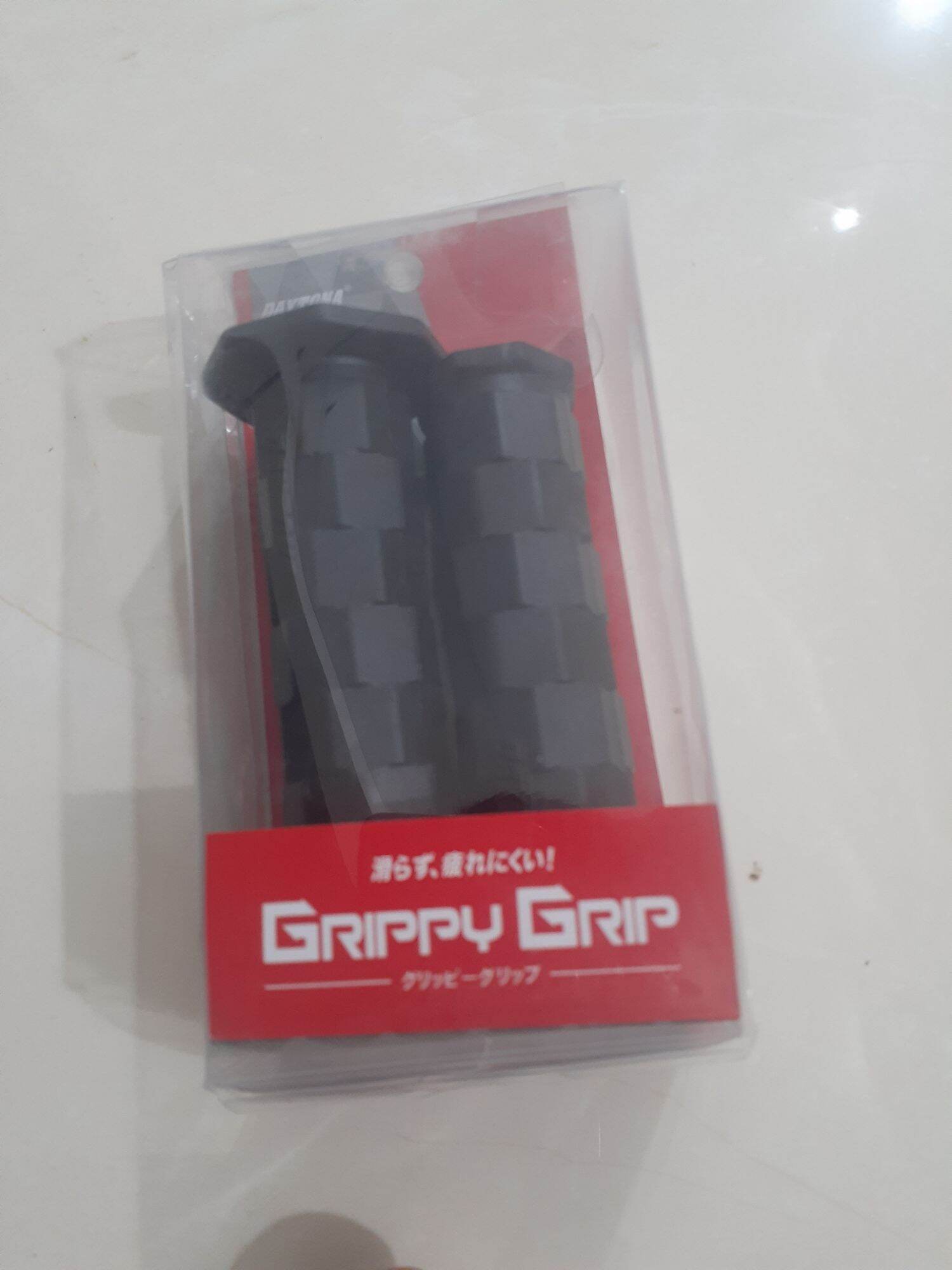 Bao tay Daytona có gù hoặc không gù
