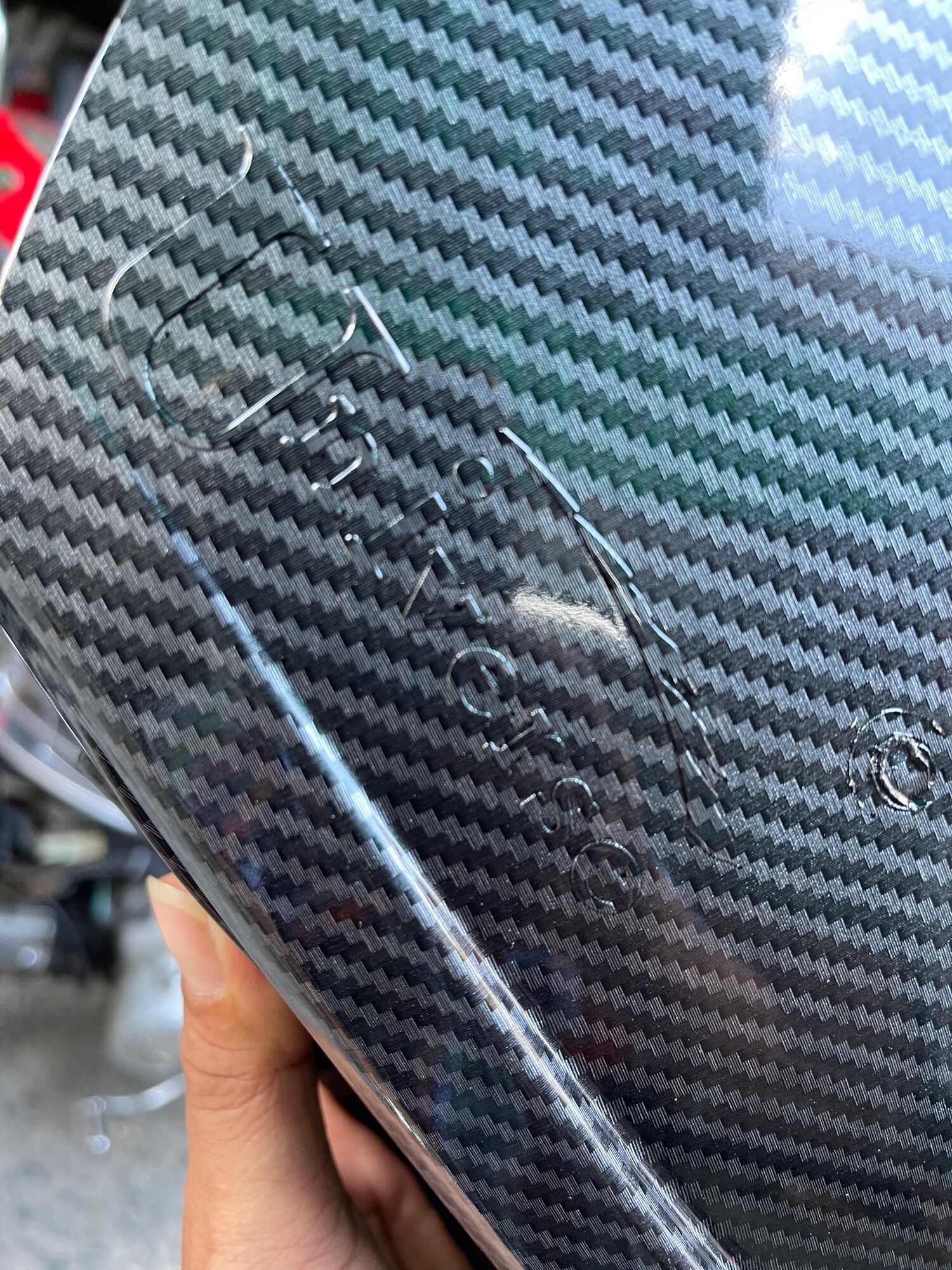 Dè Chắn Bùn NVX V2 Carbon hiệu Universe “