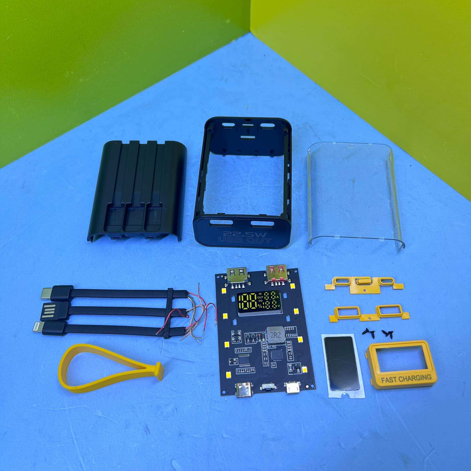 Box sạc dự phòng 3cell 18650