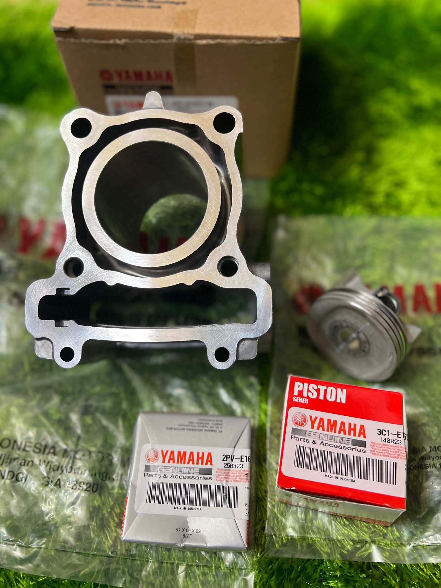 Bộ Lòng Piston Bạc - Exciter 150 Chính Hãng Indonesia