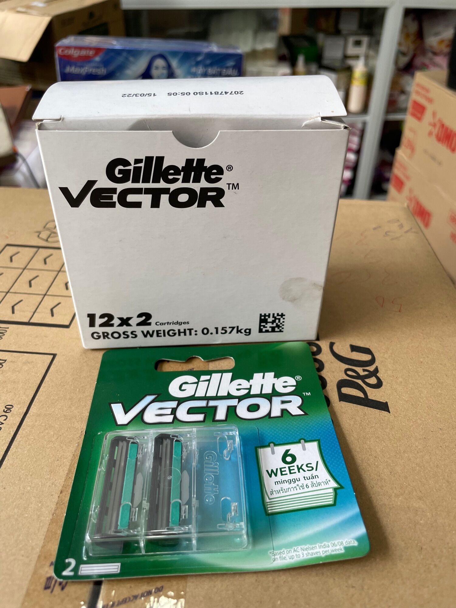 Vỉ 2 cái lưỡi dao Gillette Vector 2 lưỡi