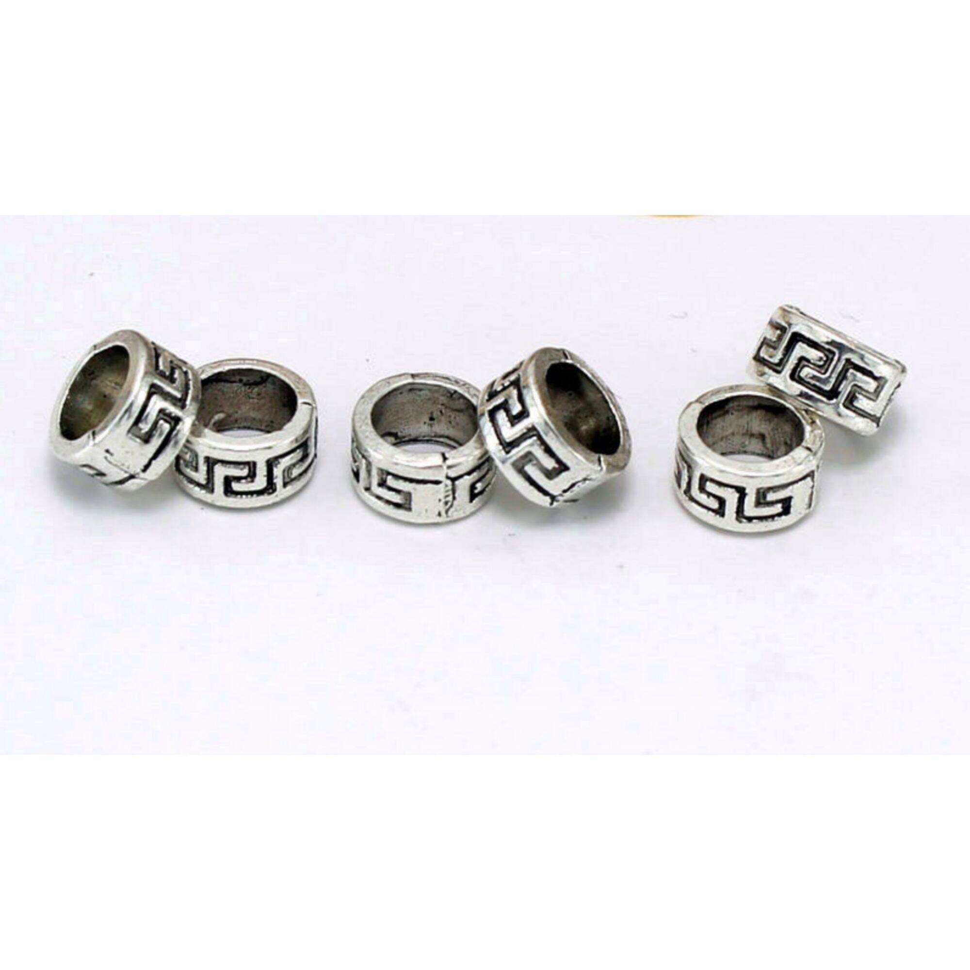 Charm chăn hạt khắc chữ Vạn quyền năng bạc thái