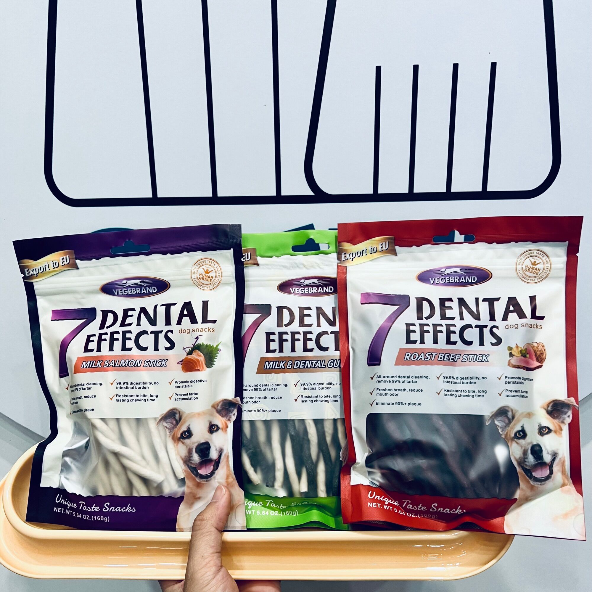 Xương xoắn gặm sạch răng cho chó 7 Dental Effects gói 160g