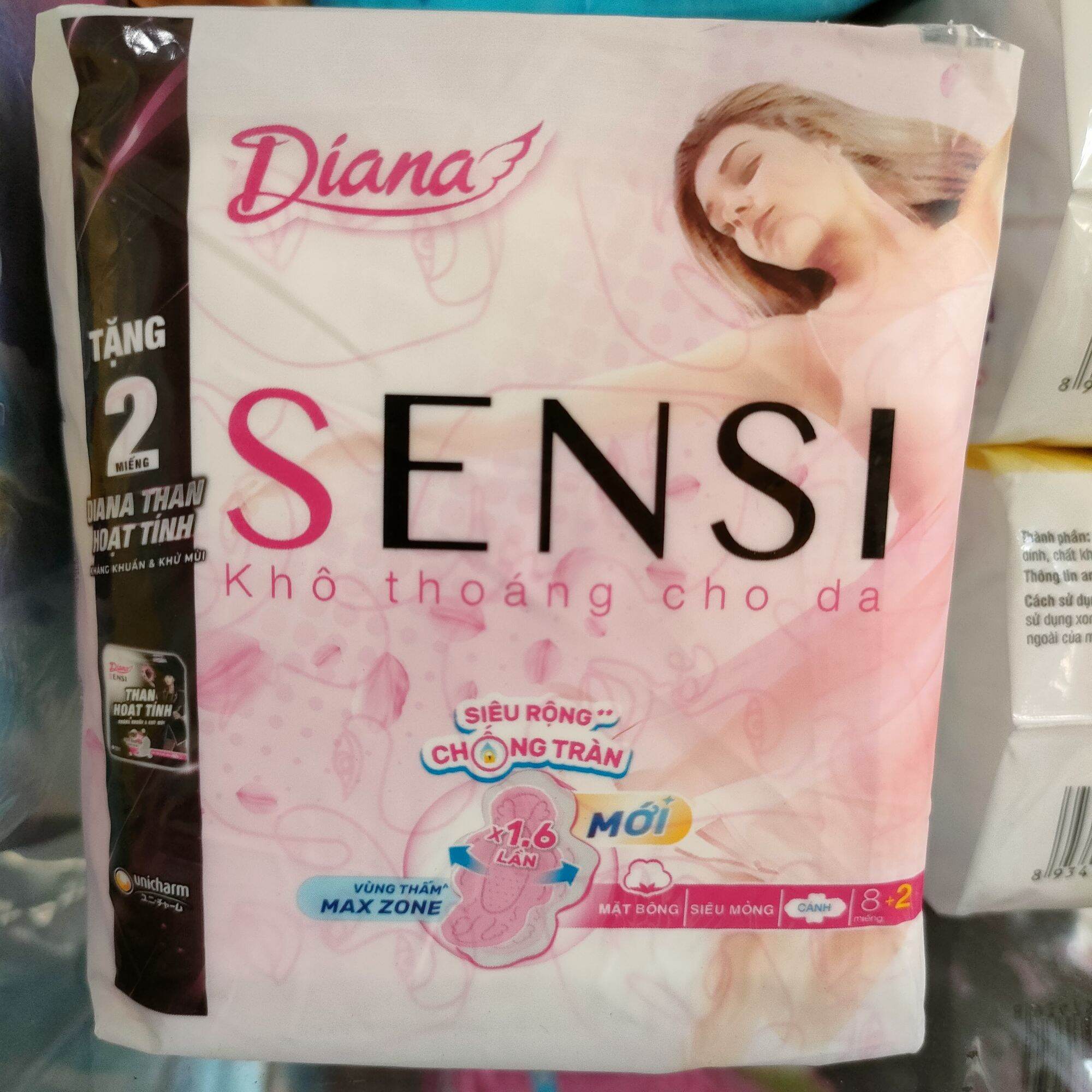 BĂNG VỆ SINH DIANA MỎNG CÁNH