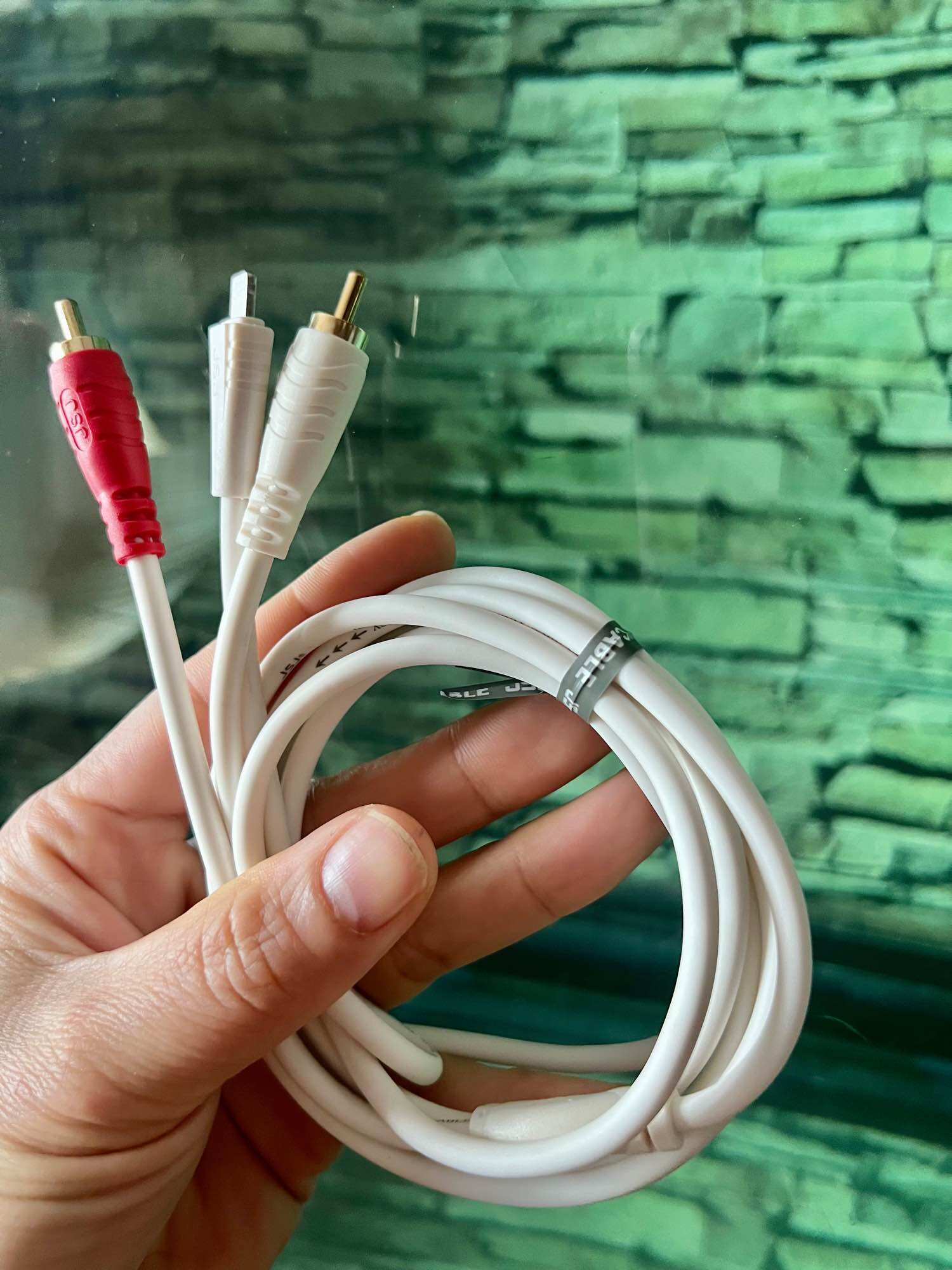 Rắc chuyển đổi từ iPhone sang đầu loa