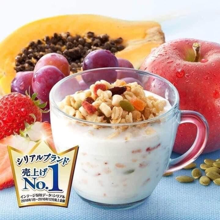 NGŨ CỐC TRÁI CÂY CALBEE (800g) - Nhật Bản