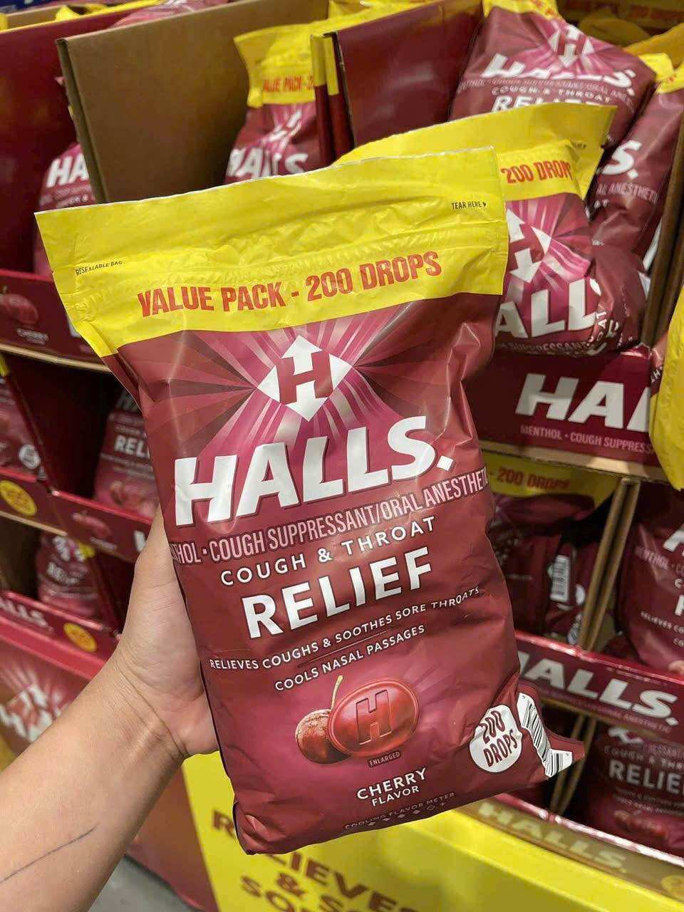 Halls Sugar-Free Lozenges with Cherry Flavor - 200 Tablets