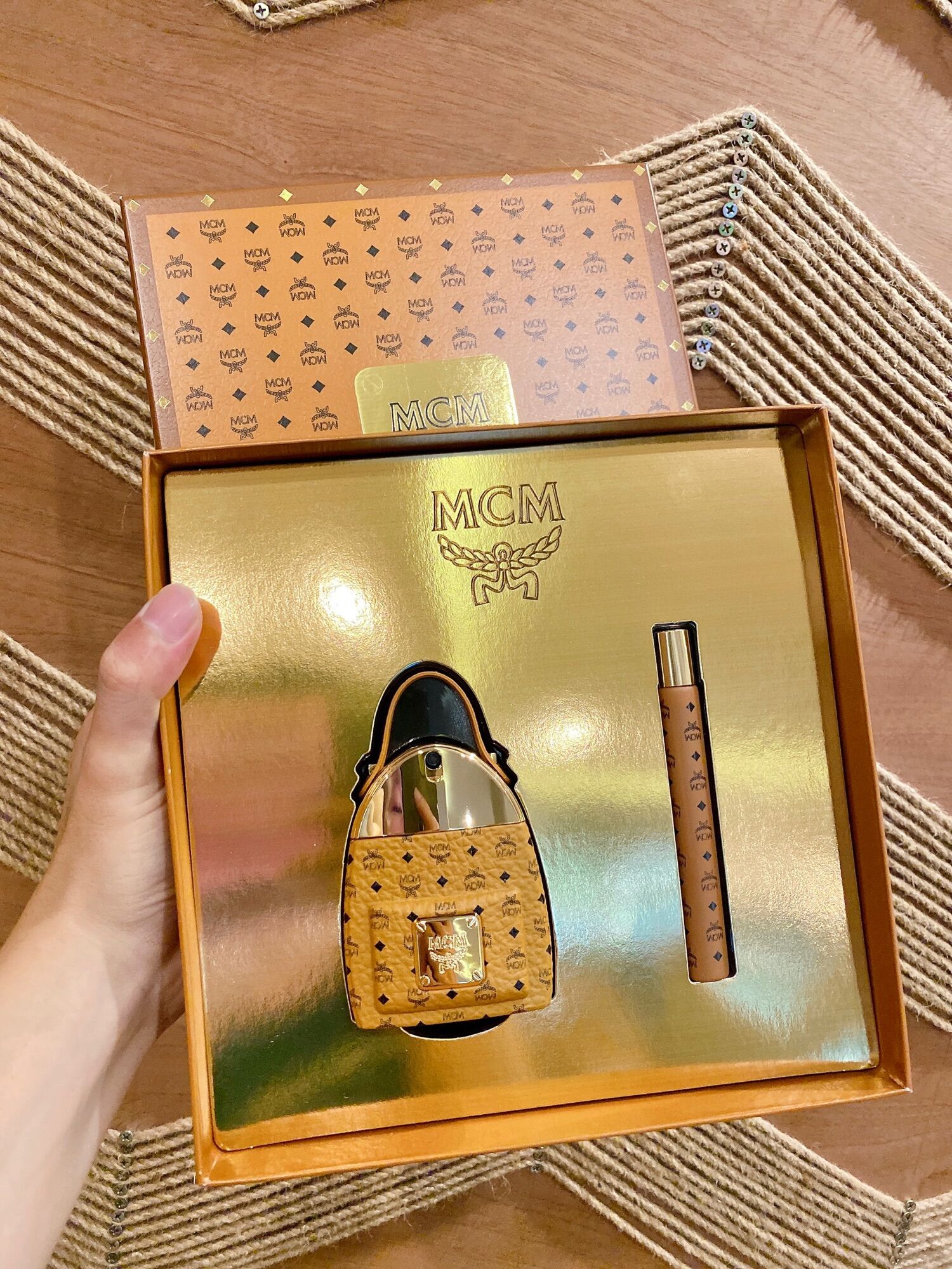 [SẴN MINI] Nước Hoa Unisex MCM Eau de Parfum 7ml [chính hãng]