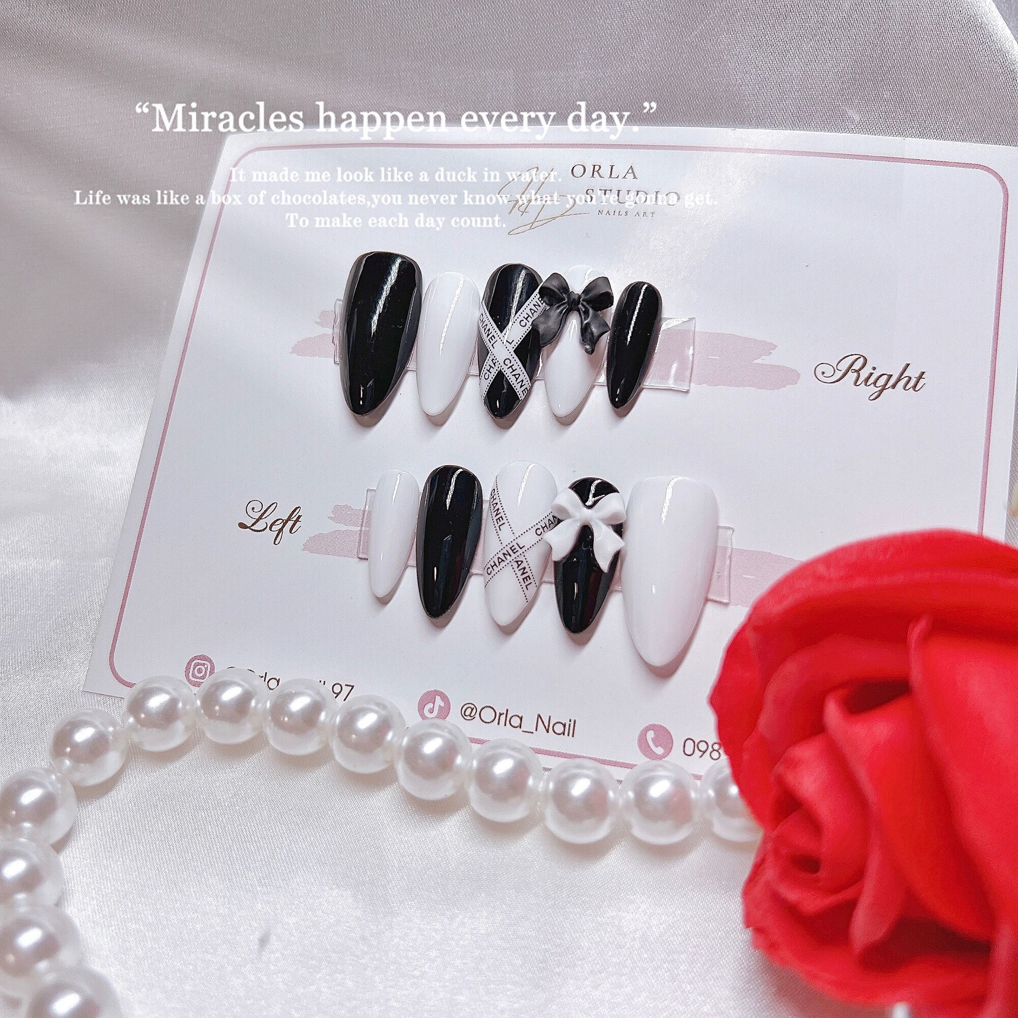 Nailbox trắng đen sticker gắn nơ H826