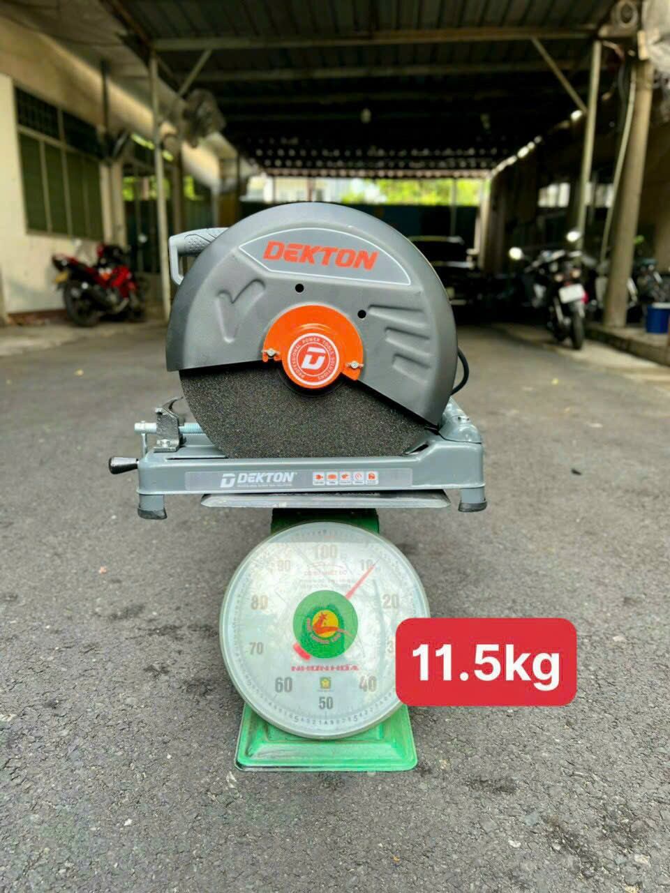 Máy Cắt Sắt DEKTON  DK CS2400 Để Bàn Dùng Đá 355MM