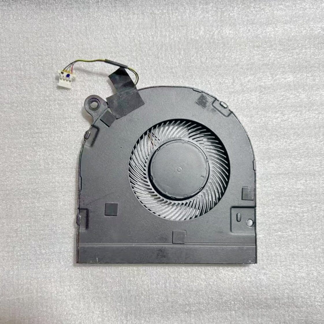 For Acer SF514-55T N19H5 CPU Cooling Fan Giá 706,000 Đồng*Miễn phí vận chuyển
