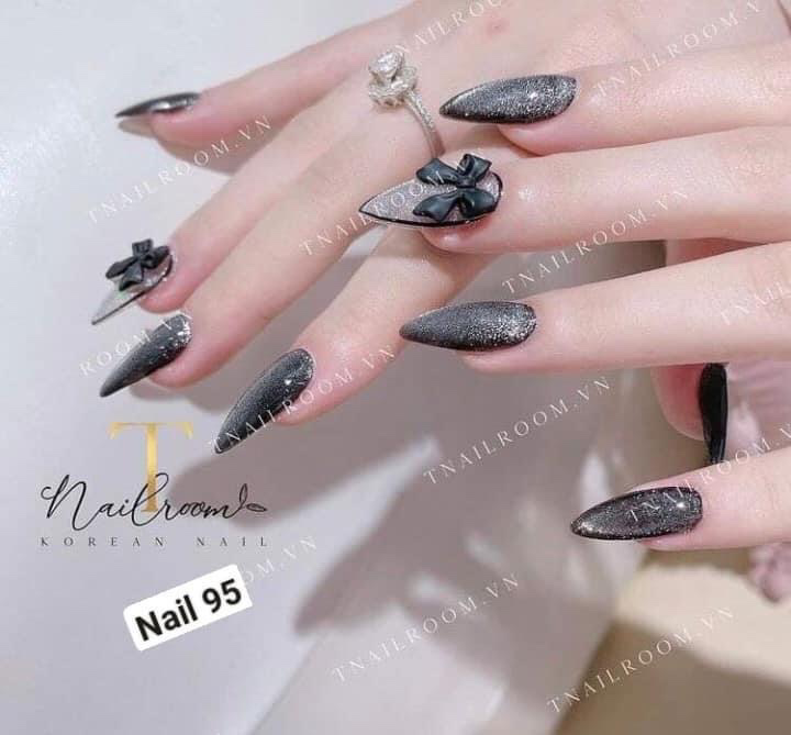 Nails box  Mẫu nail đẹp nhẹ nhàng đơn giản đính hoa 2023
